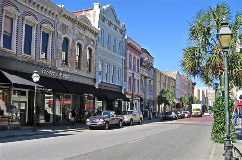 boutiques in downtown charleston sc.